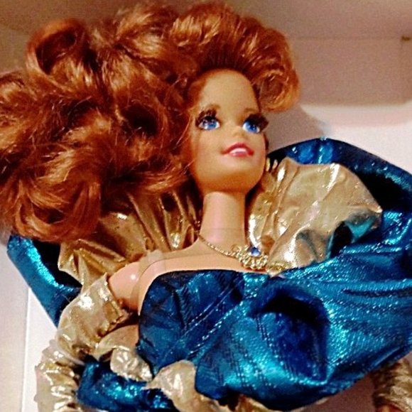 Benefit Ball Barbie 1st in Classique Collection - Picture 5 of 8